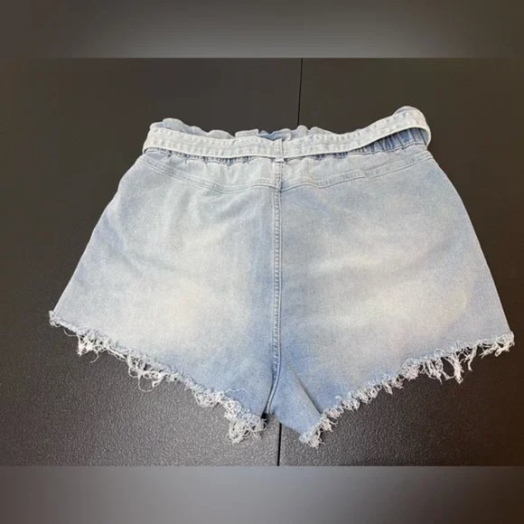 Sz 15-17 NoBo Denim Shorts w/ Belt and Pouch - Picture 2 of 3